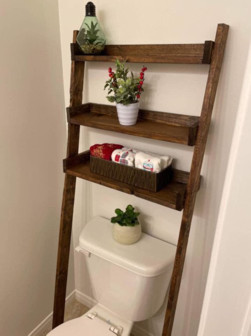 2 Washroom shelve